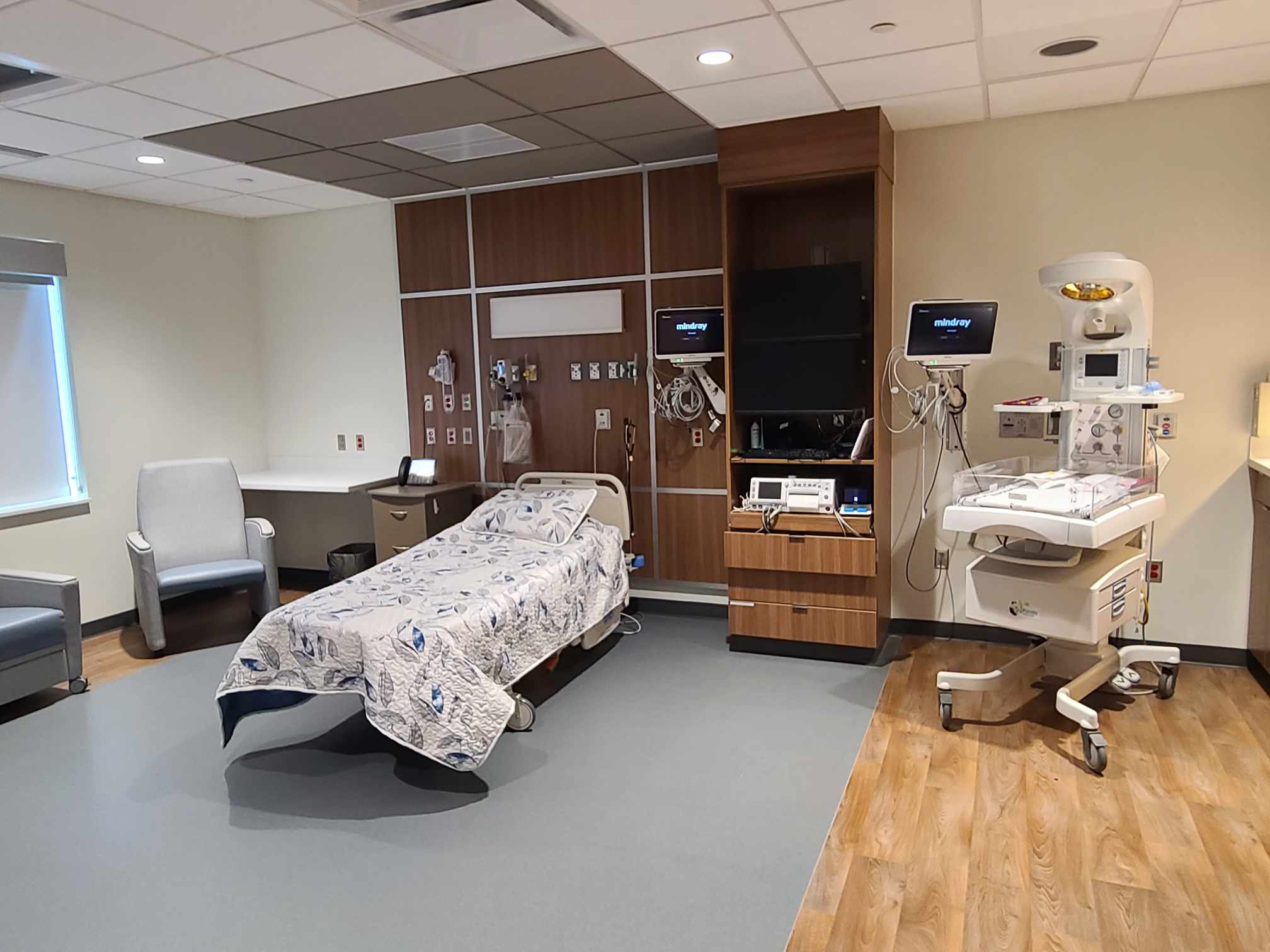 Labor and Delivery Room Image